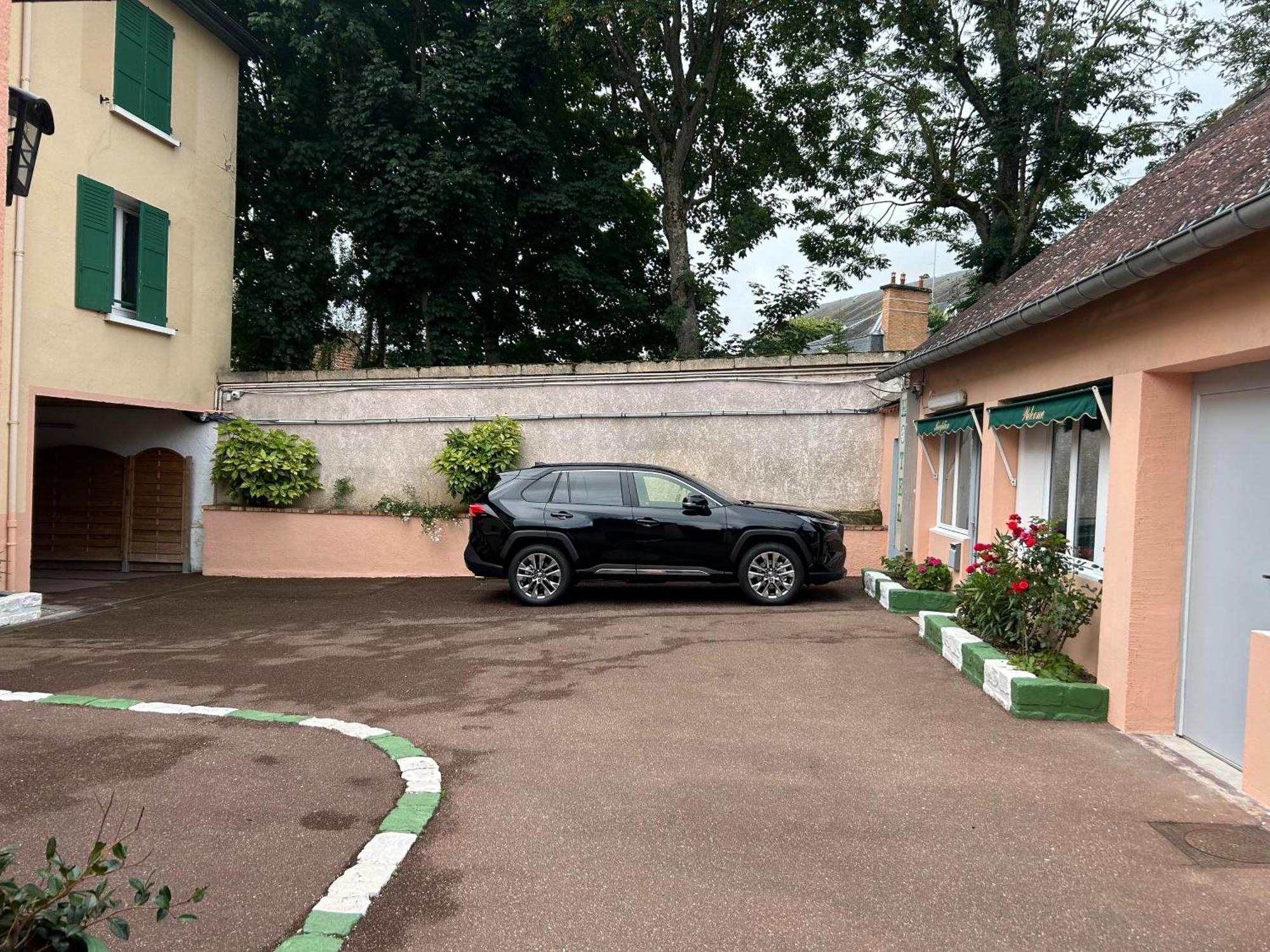 Hotel St Charles Rambouillet Eksteriør billede
