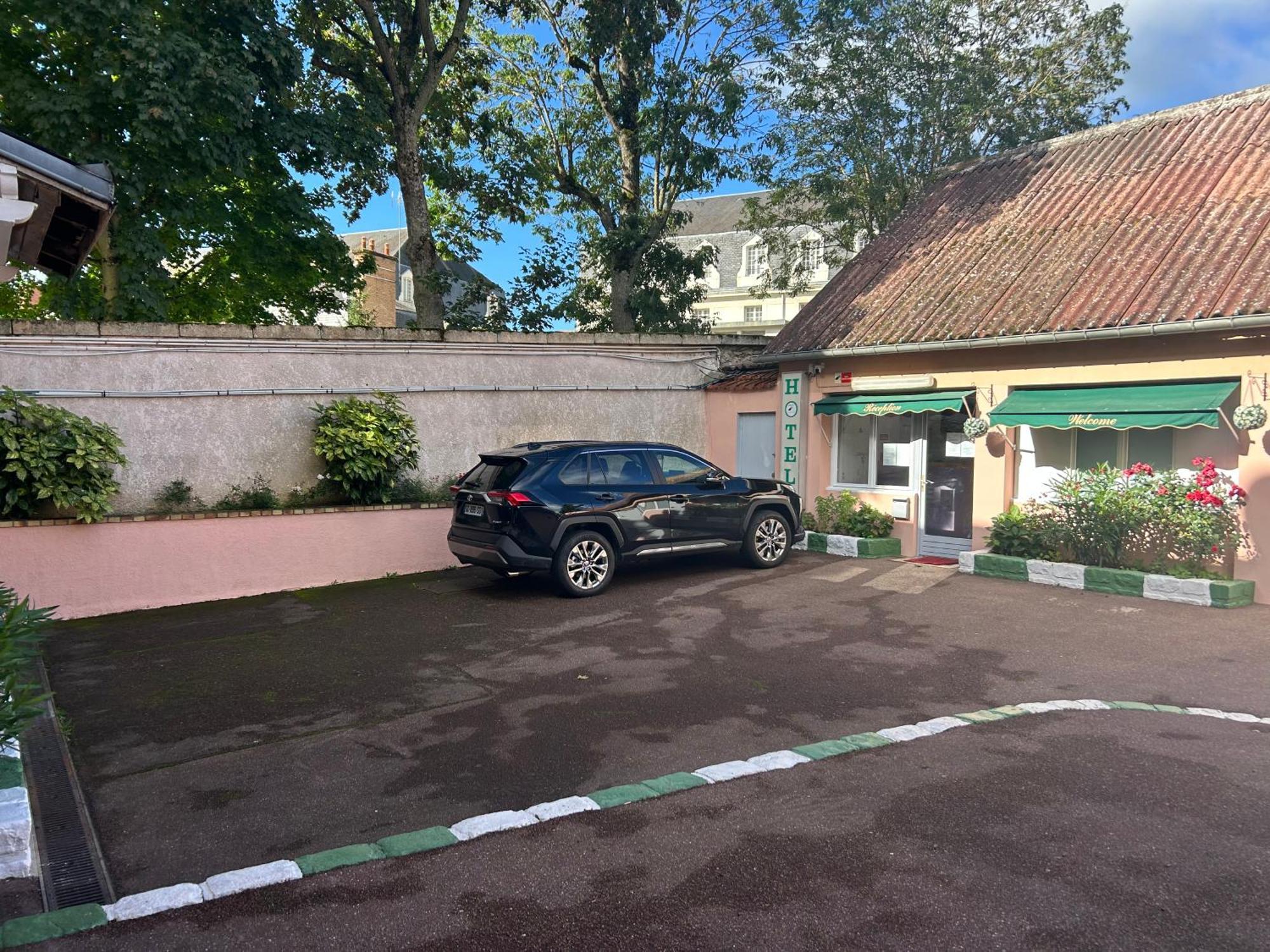 Hotel St Charles Rambouillet Eksteriør billede